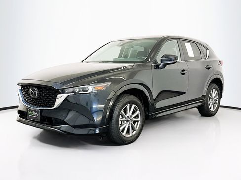 Used 2025 MAZDA CX-5 AWD 2.5 S w/ Preferred Package image 3