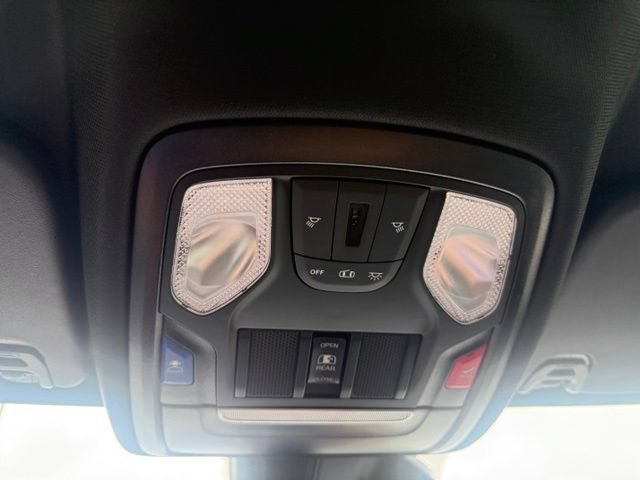 Used 2025 RAM 1500 Tradesman AWD/4WD image 32