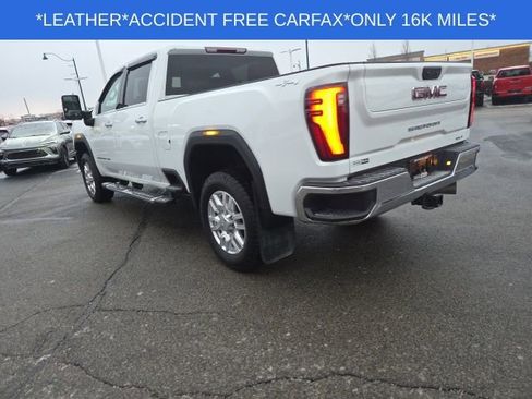 Used 2024 GMC Sierra 3500 SLT image 19