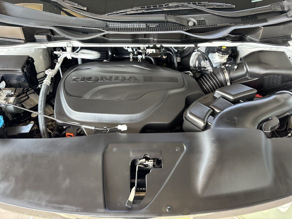 Used 2024 Honda Odyssey Elite image 30