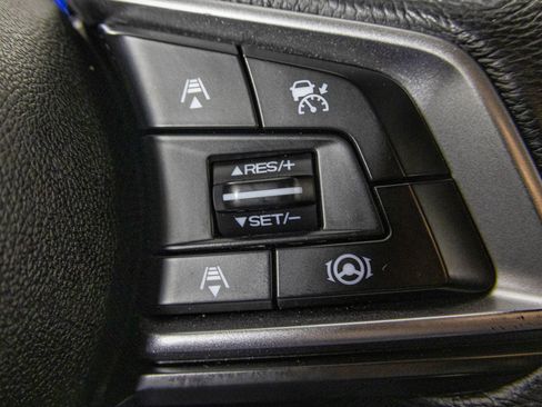 Used 2021 Subaru Ascent Premium w/ Convenience Package image 31