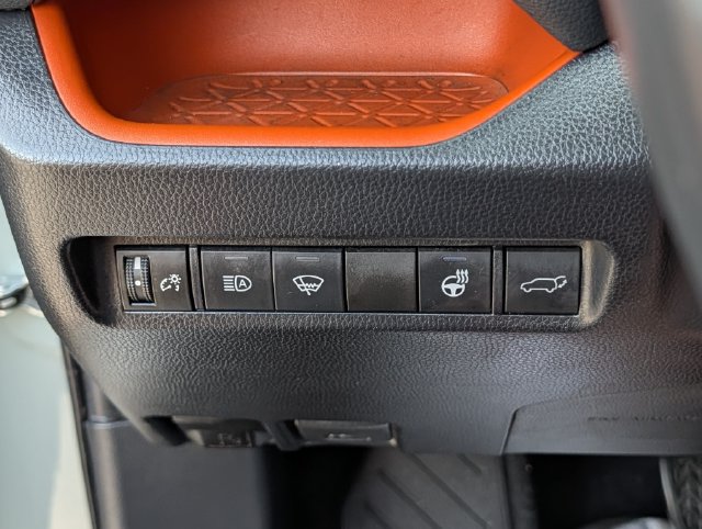 Used 2019 Toyota RAV4 Adventure w/ Cold Weather Package AWD/4WD image 23
