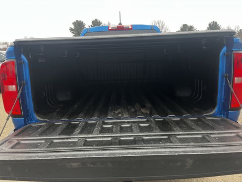 Used 2022 Chevrolet Colorado LT image 7