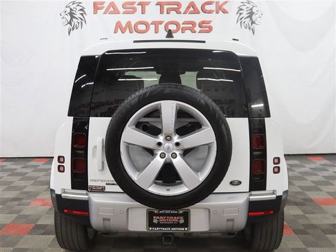 Used 2020 Land Rover Defender 110 HSE image 5