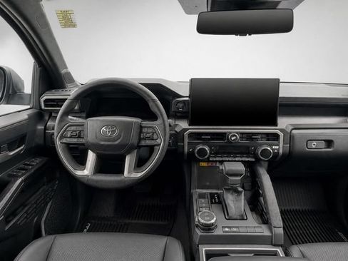 Used 2025 Toyota Tacoma Limited AWD/4WD image 26