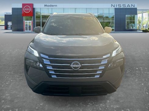 Certified 2024 Nissan Rogue SV w/ SV Premium Package AWD/4WD image 2