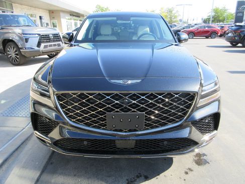 Used 2026 Genesis GV80 3.5T e-SC AWD/4WD image 15