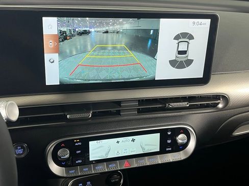 Used 2025 Genesis GV60 RWD image 20