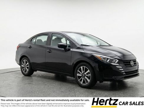 Used 2025 Nissan Versa SV image 1