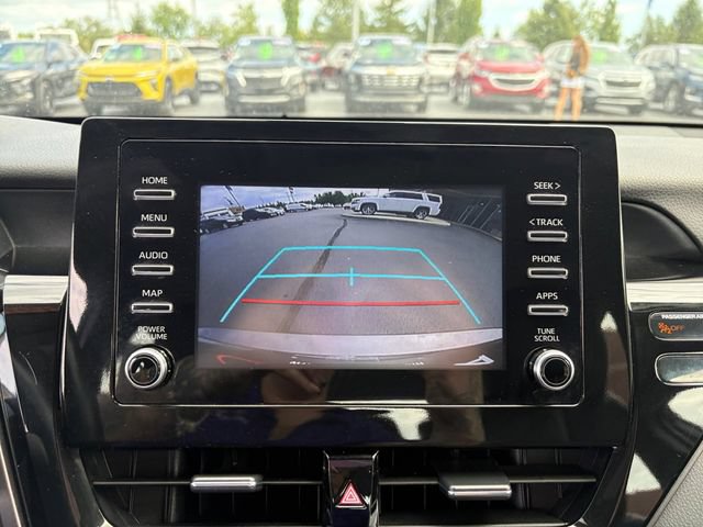 Used 2024 Toyota Camry SE FWD image 25