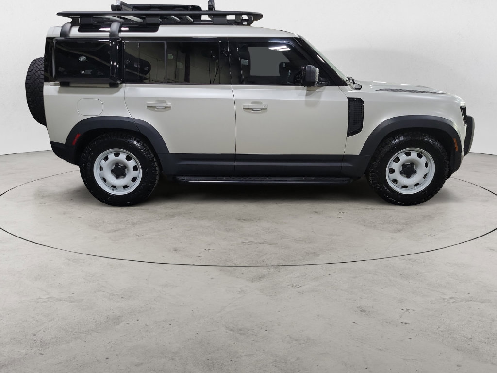 Used 2024 Land Rover Defender 110 S AWD/4WD image 6