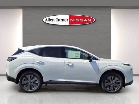 New 2025 Nissan Murano SL image 5