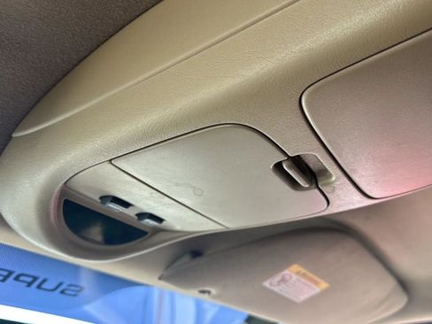 Used 2004 Ford F250 XL image 30