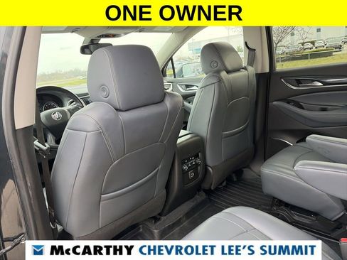 Used 2021 Buick Enclave Essence image 42