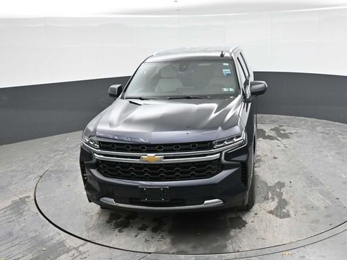 Used 2022 Chevrolet Suburban LS AWD/4WD image 39