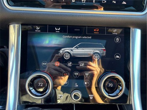Used 2019 Land Rover Range Rover Sport HSE AWD/4WD image 34