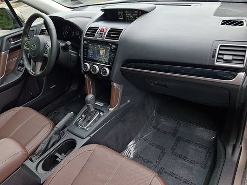 Used 2018 Subaru Forester 2.5i Touring AWD/4WD image 48