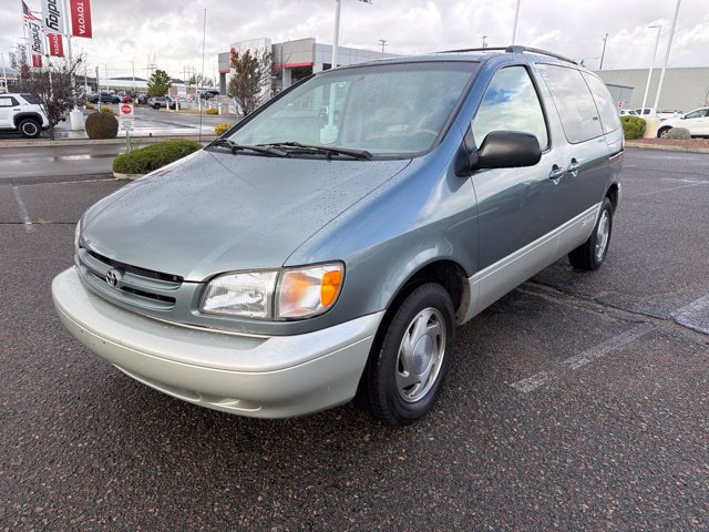 Used 1998 Toyota Sienna FWD image 1