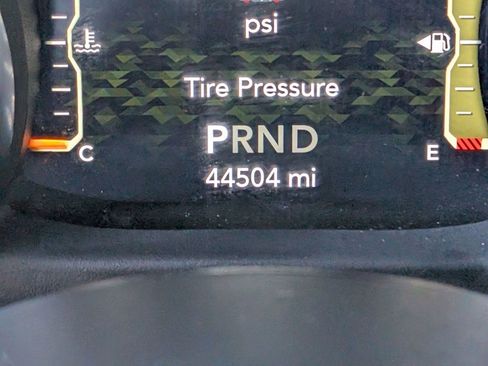 Used 2023 Jeep Gladiator Overland image 22