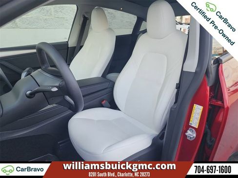 Used 2024 Tesla Model Y Performance image 19