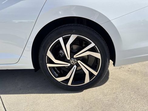 New 2026 Volkswagen Jetta SEL FWD image 25