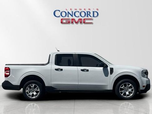 Used 2022 Ford Maverick XL FWD image 3