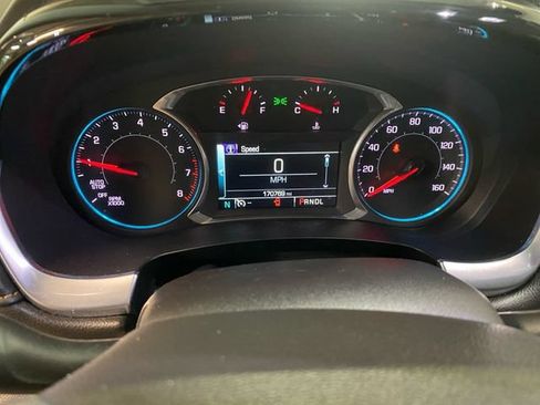 Used 2018 Chevrolet Traverse LT w/ LPO, Floor Liner Package AWD/4WD image 14