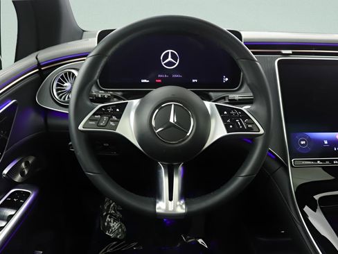 Certified 2023 Mercedes-Benz EQE 350+ SUV image 8