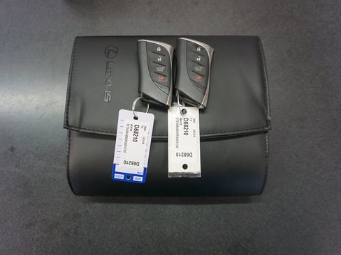 Used 2024 Lexus TX 500h AWD w/ Technology Package image 19