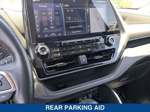 Used 2020 Toyota Highlander Platinum AWD/4WD image 17
