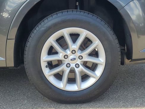 Used 2018 Ford Flex SE image 29