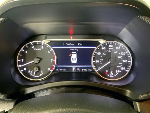 Used 2024 Nissan Sentra SV FWD image 20