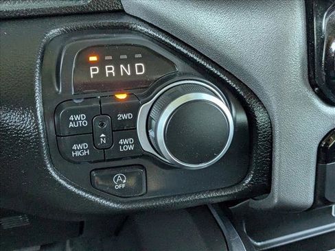 Certified 2025 RAM 1500 Big Horn image 12