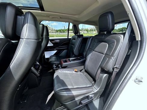 Used 2024 Lincoln Aviator Reserve w/ Equipment Group 201A AWD/4WD image 20
