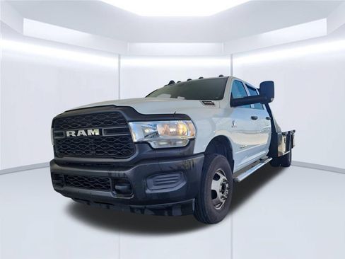 Used 2021 RAM 3500 Tradesman w/ Max Tow Package AWD/4WD image 2
