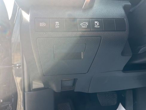 Used 2024 Toyota Camry XSE image 12