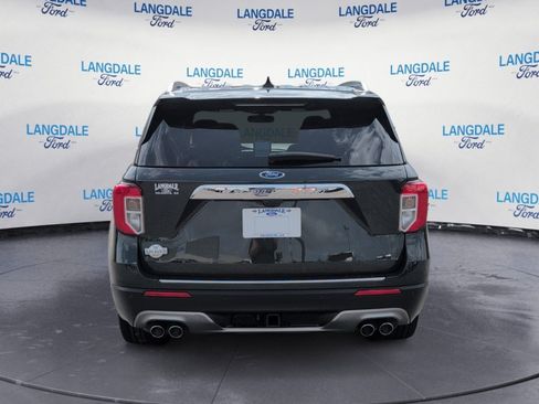 Used 2024 Ford Explorer King Ranch w/ Technology Package RWD image 8