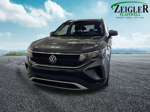 Used 2022 Volkswagen Taos S AWD/4WD image 10
