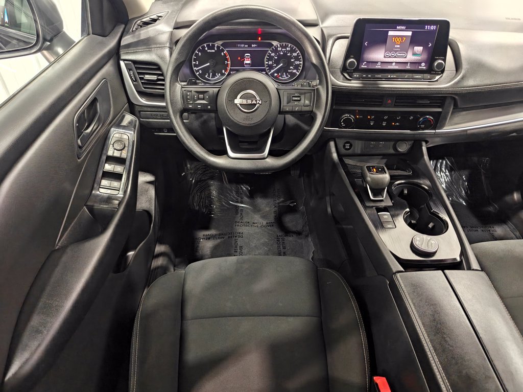 Used 2024 Nissan Rogue S AWD/4WD image 4