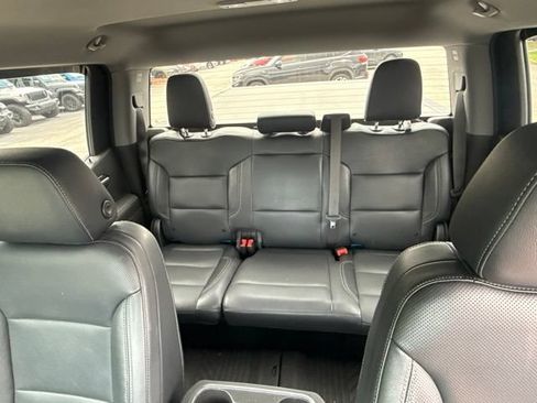 Used 2022 Chevrolet Silverado 1500 RST AWD/4WD image 16