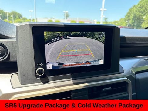 Used 2024 Toyota Tacoma SR5 AWD/4WD image 19