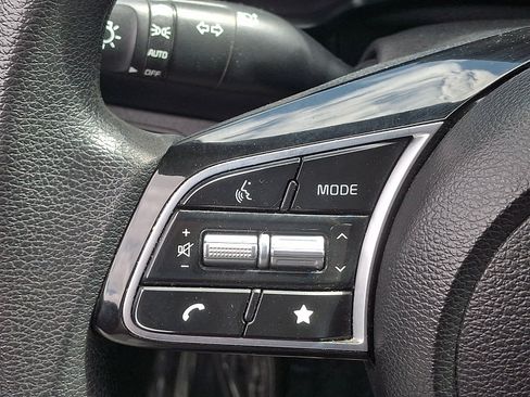 Used 2023 Kia Forte LXS FWD image 21