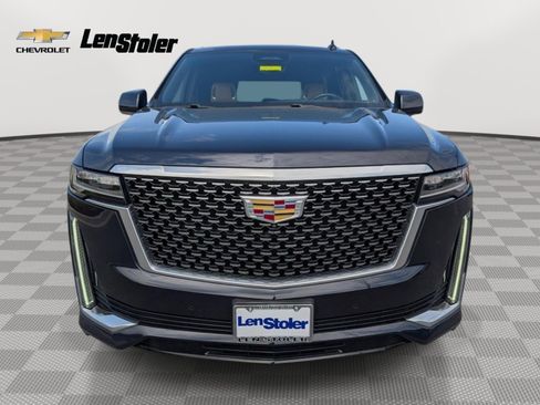 Used 2022 Cadillac Escalade Premium Luxury image 8