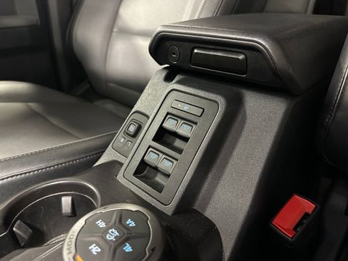 Used 2024 Ford Bronco Everglades AWD/4WD image 35