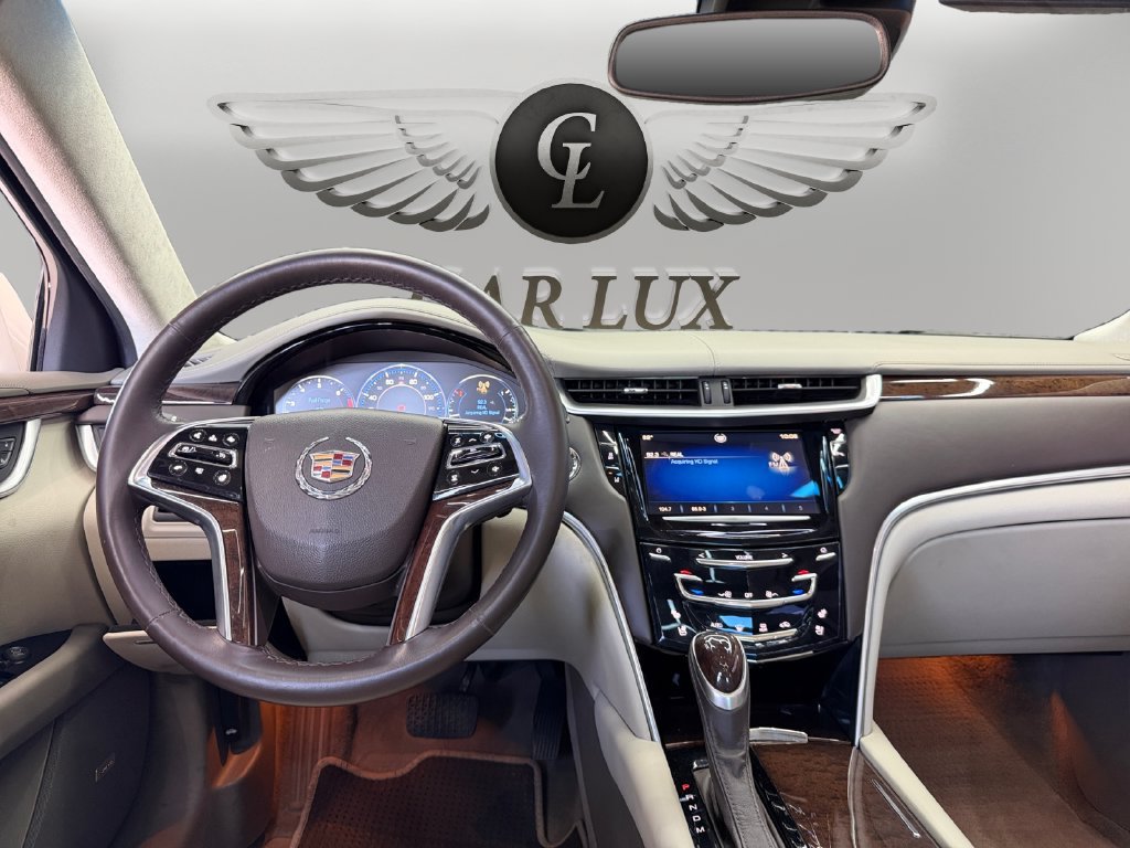 Used 2013 Cadillac XTS Platinum FWD image 10