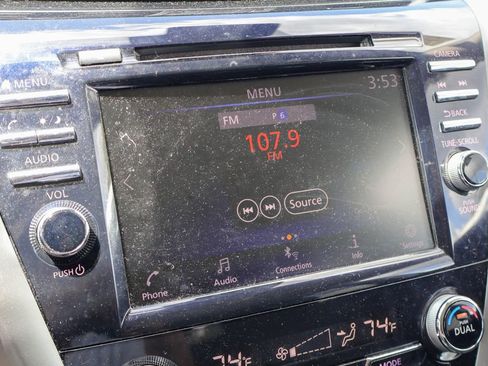 Used 2024 Nissan Murano SV FWD image 5