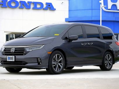 Used 2024 Honda Odyssey Touring