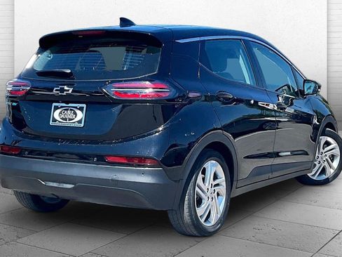 Used 2022 Chevrolet Bolt LT FWD image 12