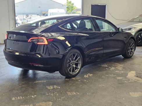 Used 2023 Tesla Model 3 Standard Range RWD image 4