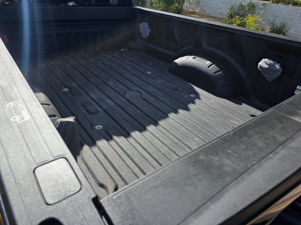 Used 2024 Ford F350 Lariat w/ Chrome Package AWD/4WD image 15